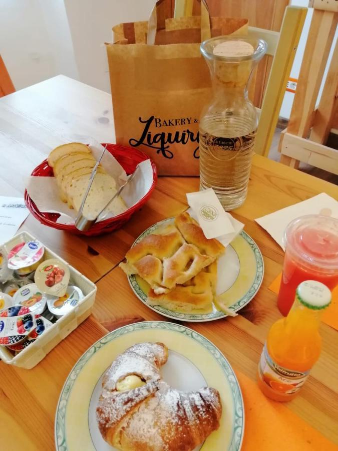 B&B Il Girasole 피날레리구레 외부 사진